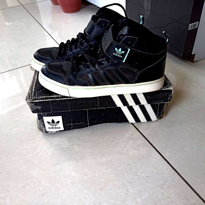 ADIDAS ORIGINALS MID SHOES
