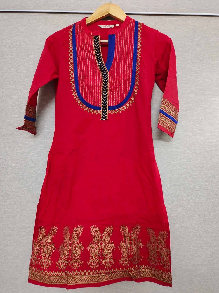Avaasa Red &amp; Blue ethnic kurti size S