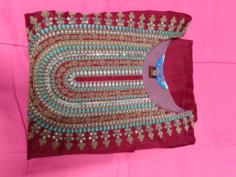 Embroidered Tunic Top Kurta Set