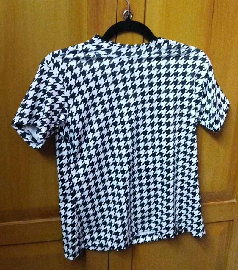 Aesthetic Korean Top