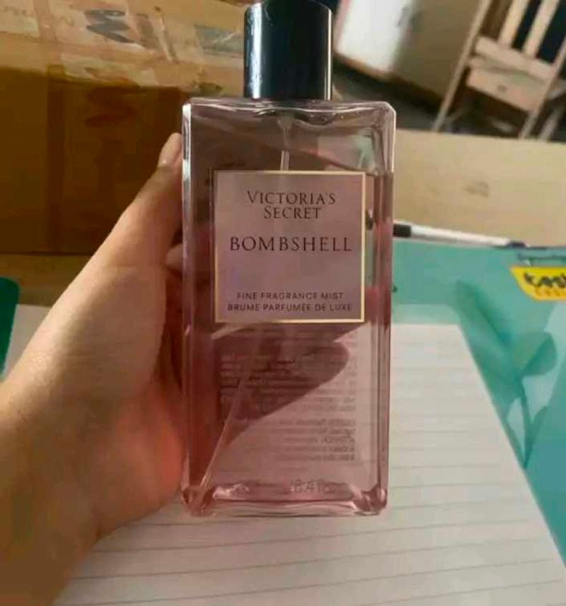 Bombshell Victoria Secret