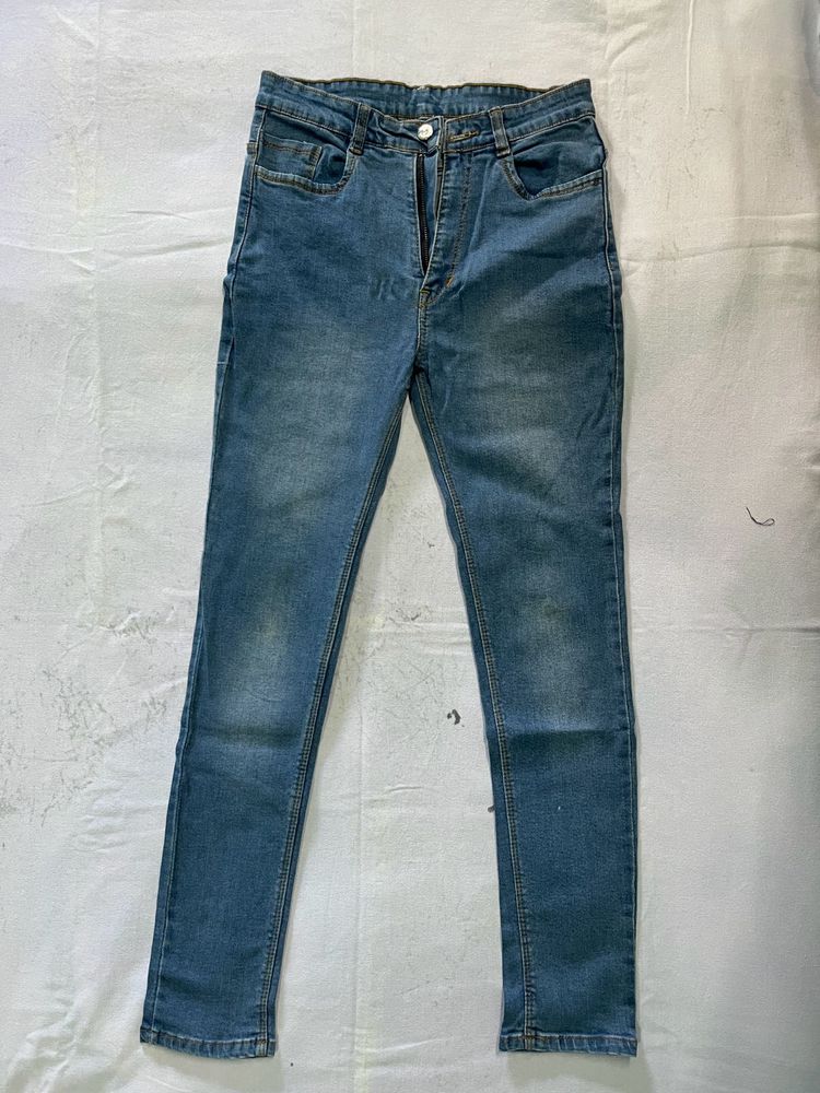 Woman Skinny High Rise Blue Jeans