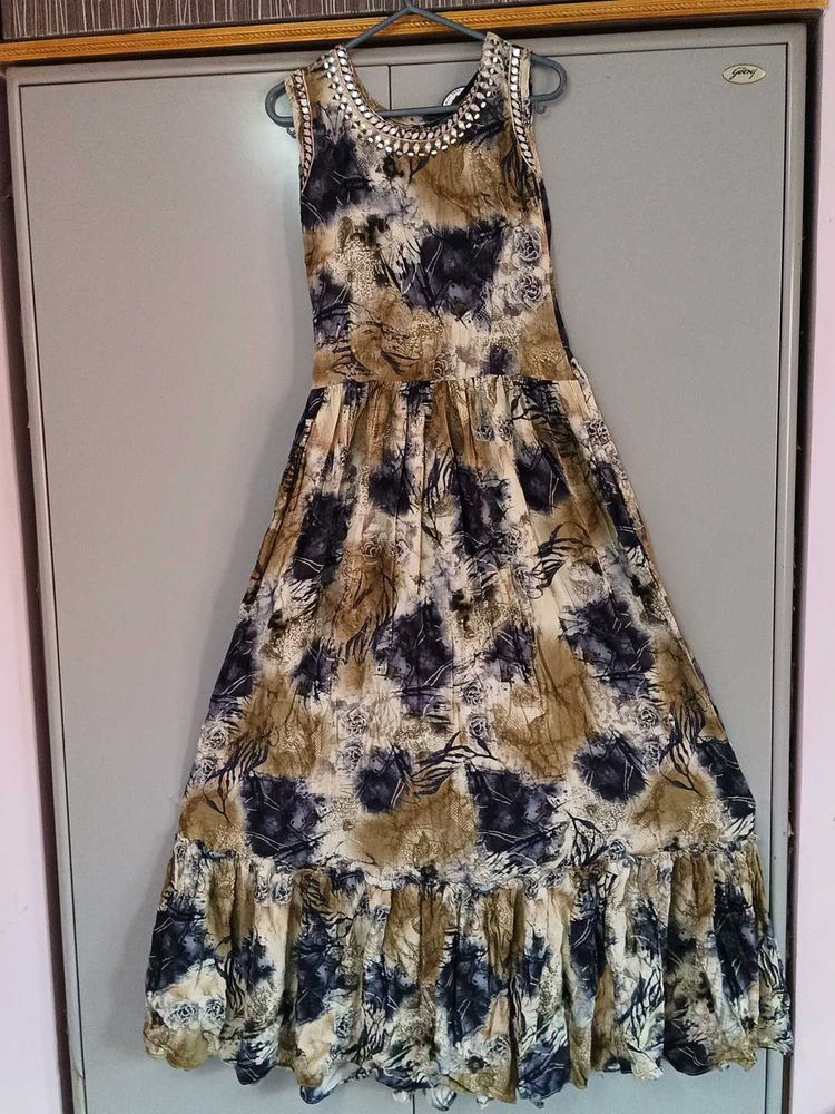 Gown New 2 Tym Use ...