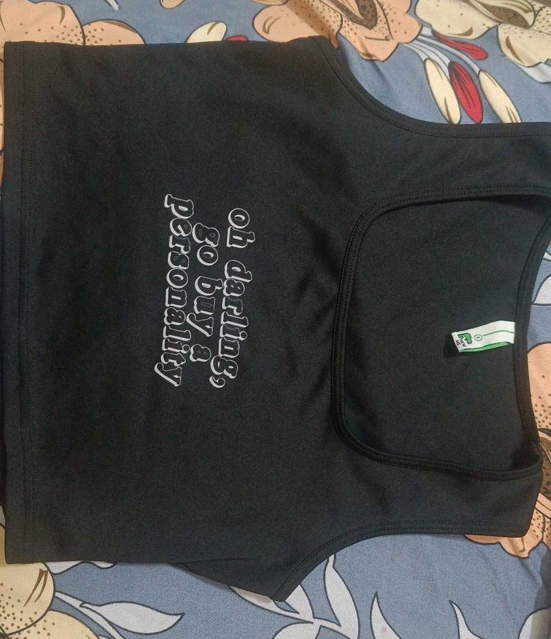 Black Graphic Crop Top