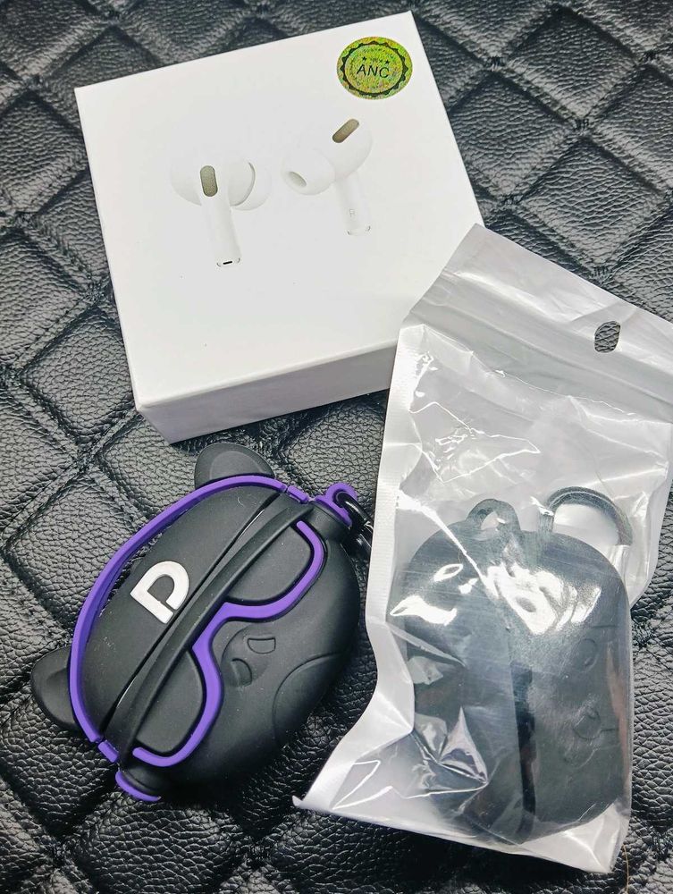 Airpods + 2 Covers