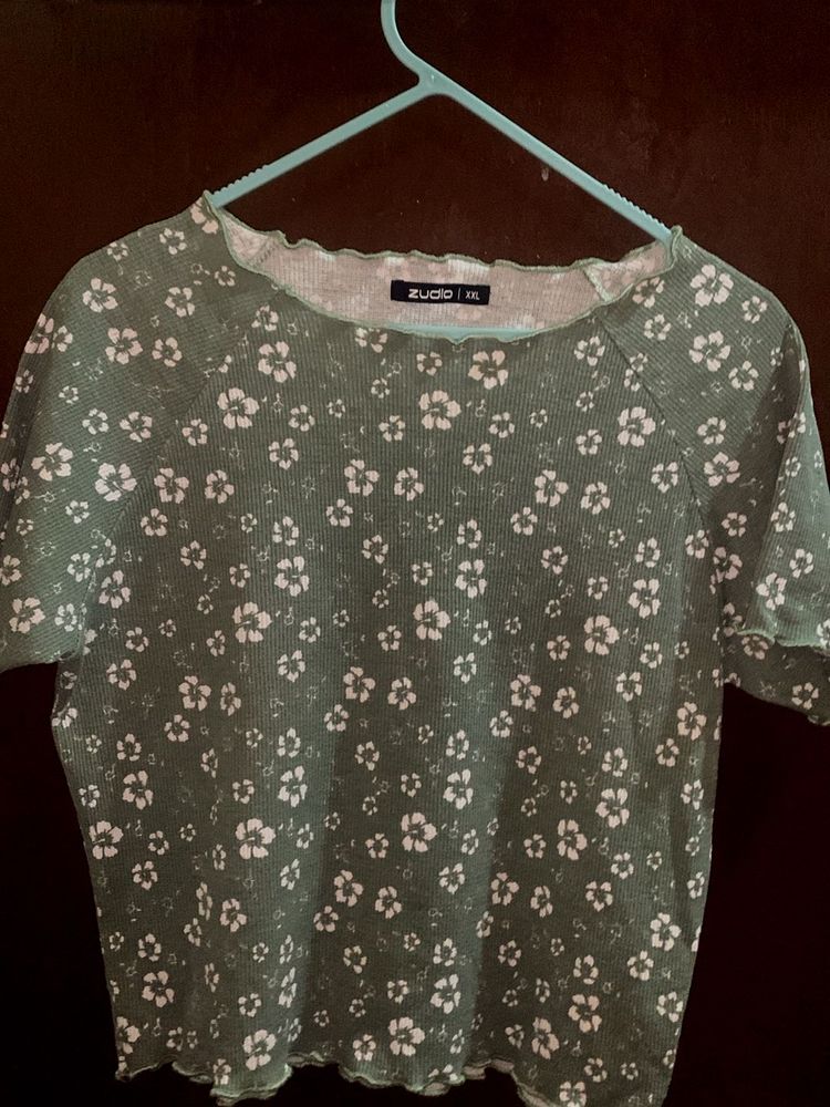 Floral Print Green Top