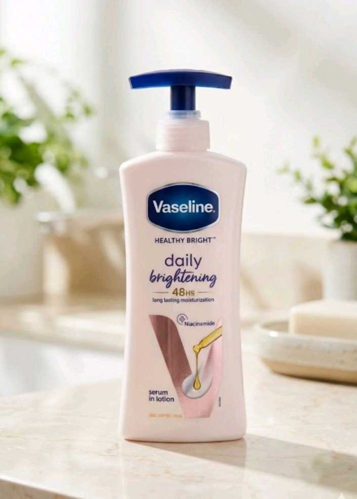 Vaseline Daily Brightening Lotion