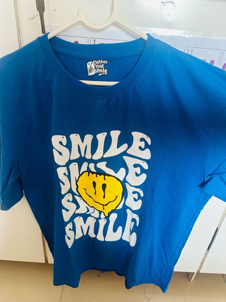 Smile Graphic T-Shirt