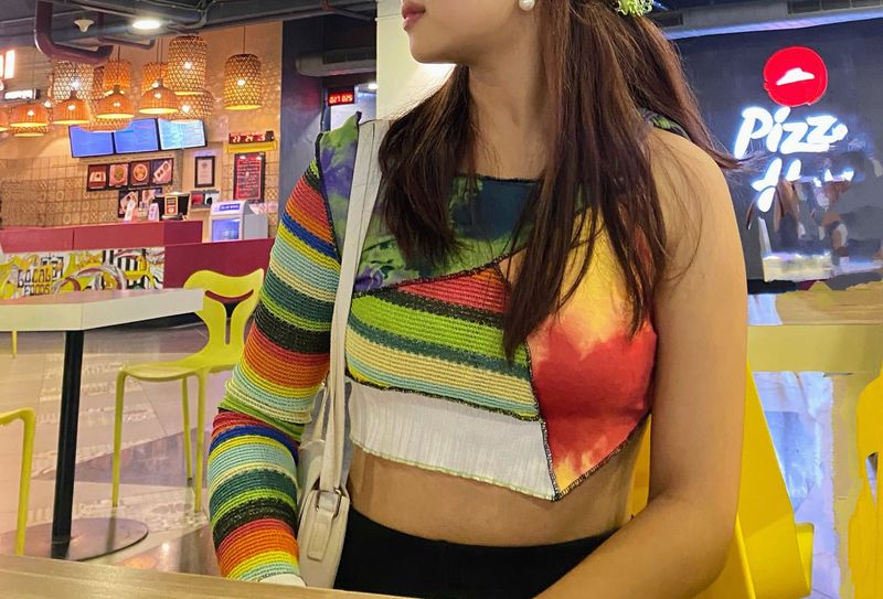 Unique One-Sleeve Crop Top