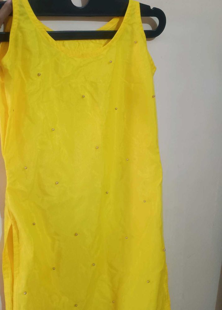 Yellow Colour Lightweight Kurti, Ideally For Haldi