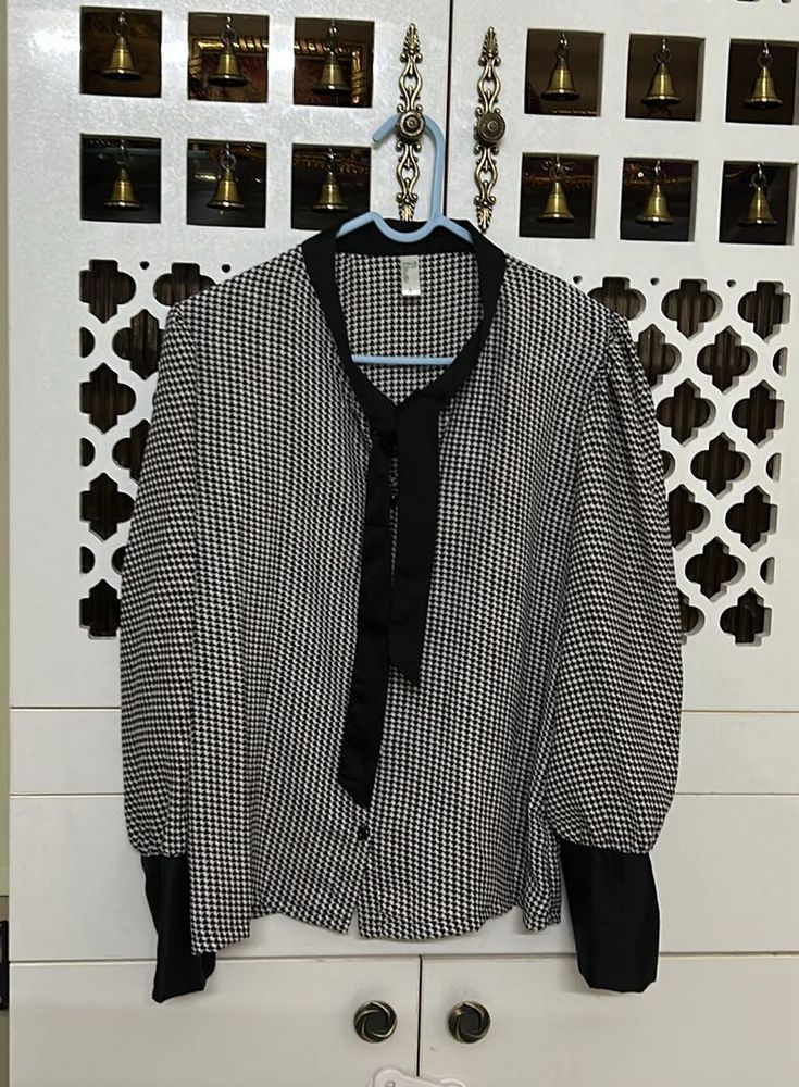 Houndstooth Blouse with Tie Neck