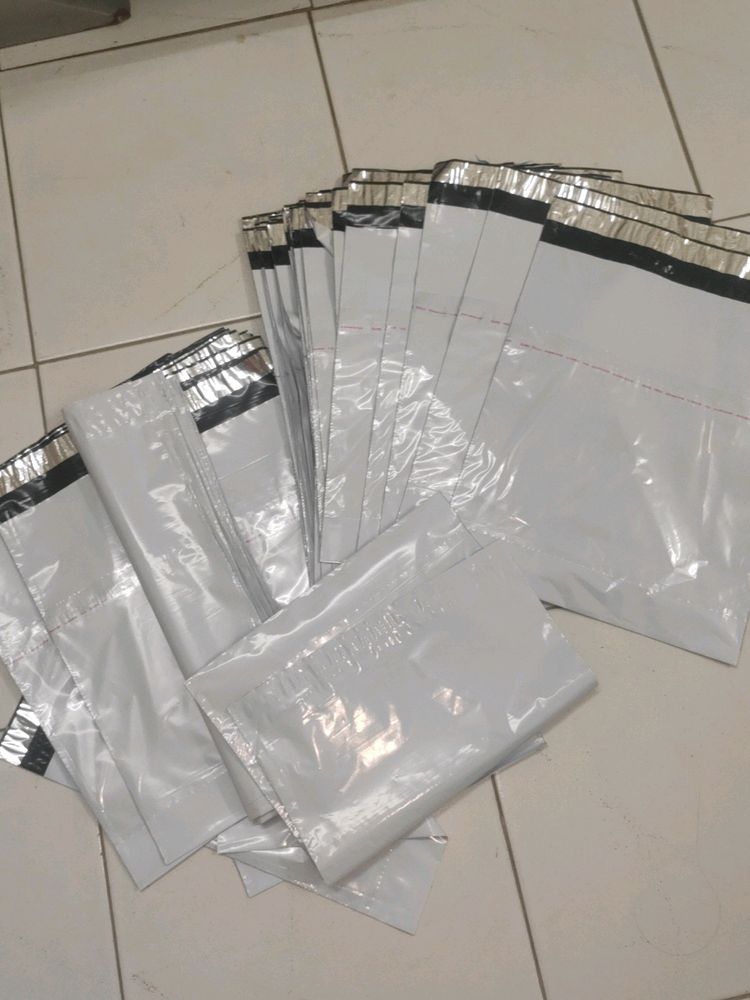 25 Pieces 8*10 Inch Courier Bag Packing