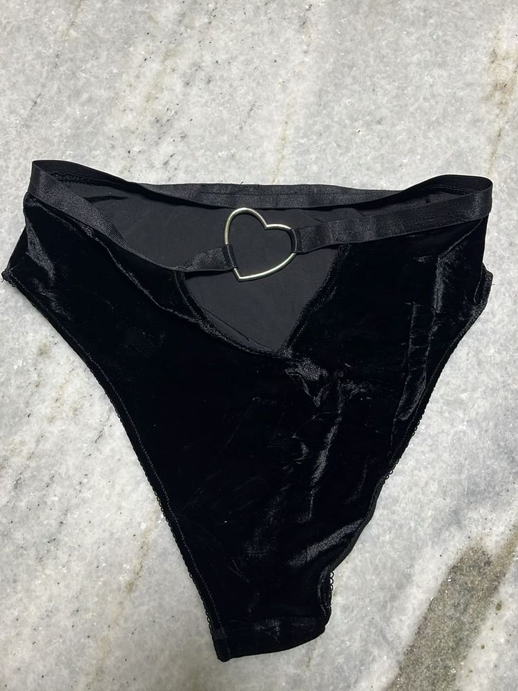 Black Velvet Heart Detail Panty