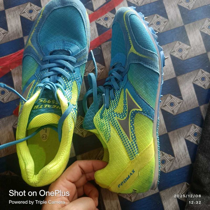 PROMAX Track &amp; Field running shoes