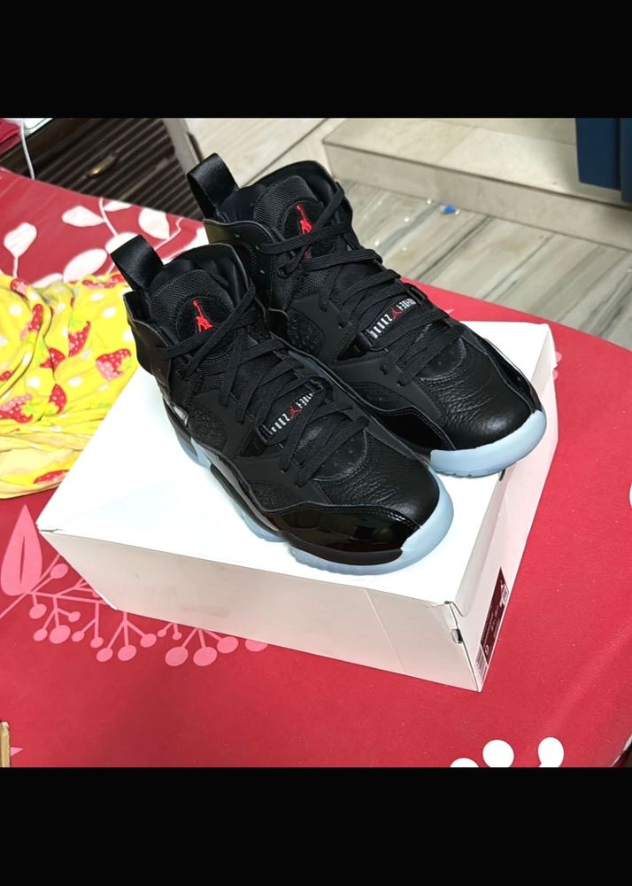 mint condition nike jordans jumpman uk 8 orignal