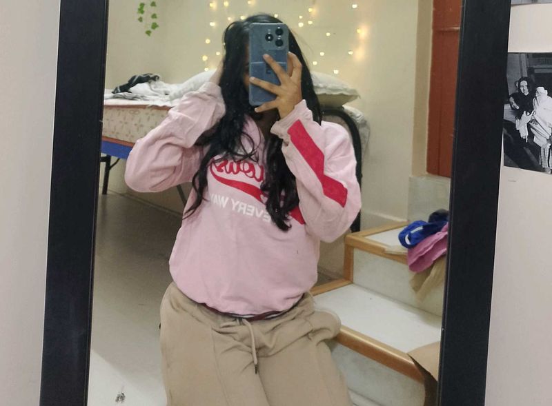 Pink Graphic Print Sweatshirt