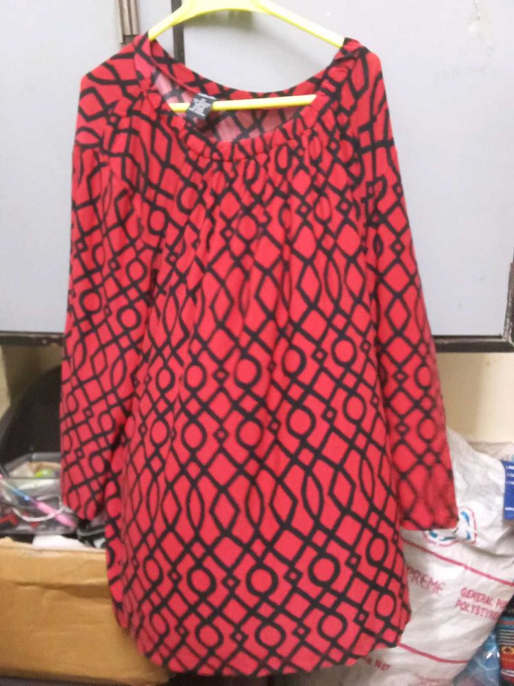 Red &amp; Black Geometric Print Long Sleeve Tunic