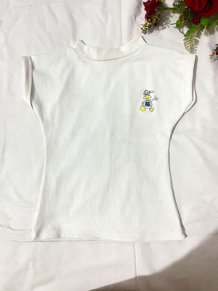 White Ribbed Duck Graphic Top