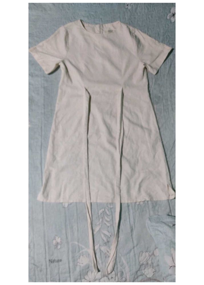 Natural Elegance - Off-White A-Line Dress