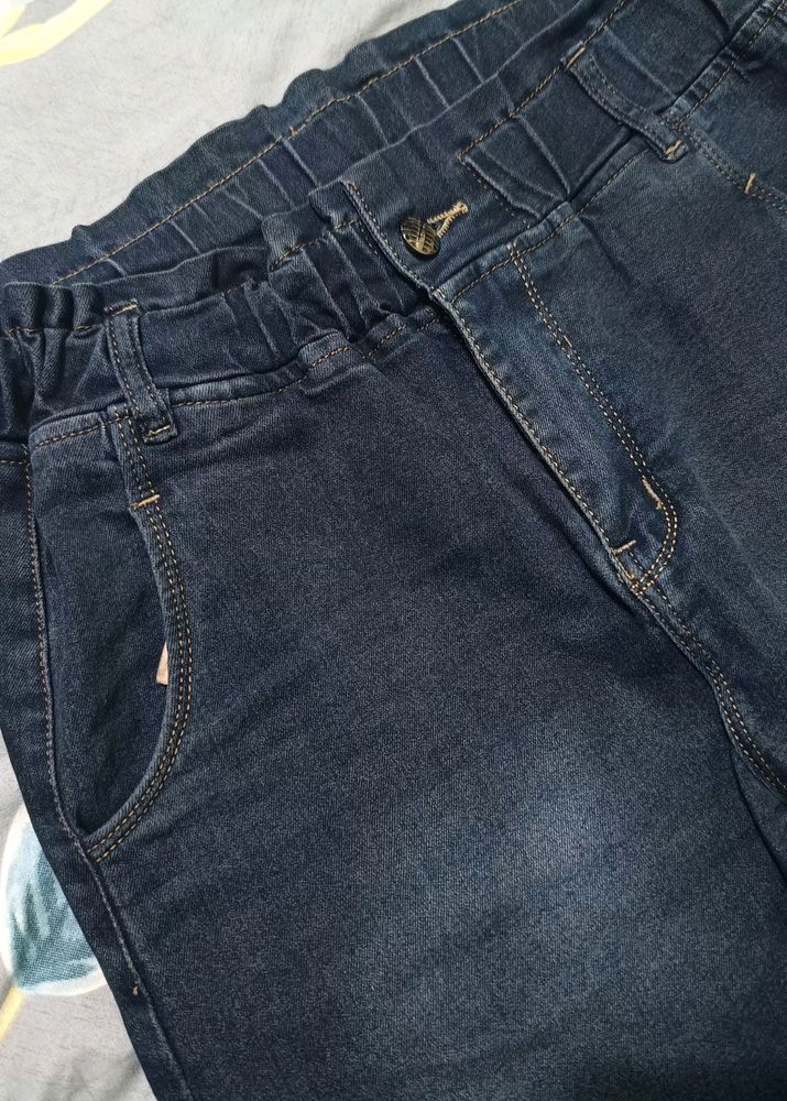 Charcoal Colour Jeans With Elastic Front Look