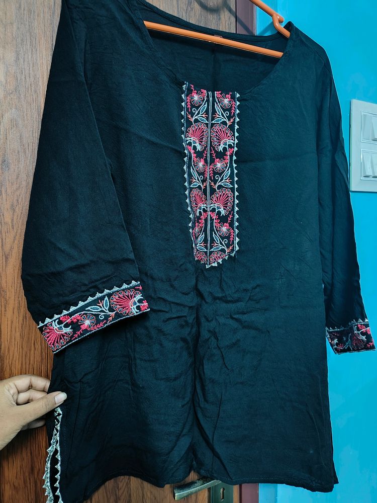Trendy Black Short Kurti