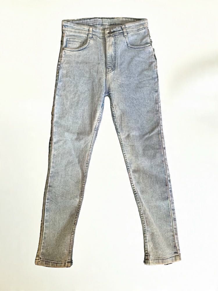 Light Wash Denim Jeans