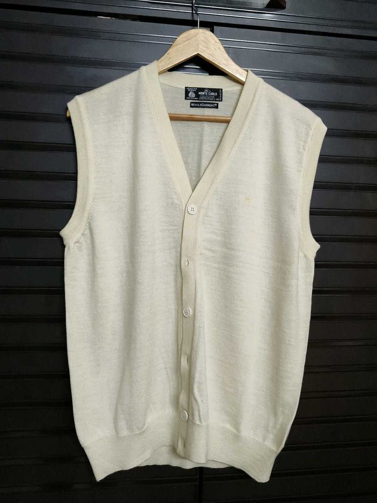 Monte Carlo Men Off White Solid Cardigan