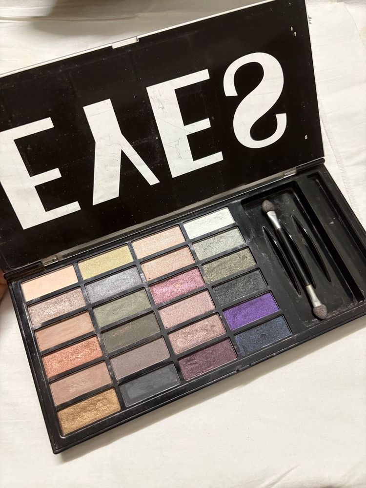 Profusion Eyeshadow Palette
