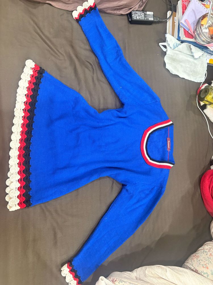 Blue Long Sleeve Top