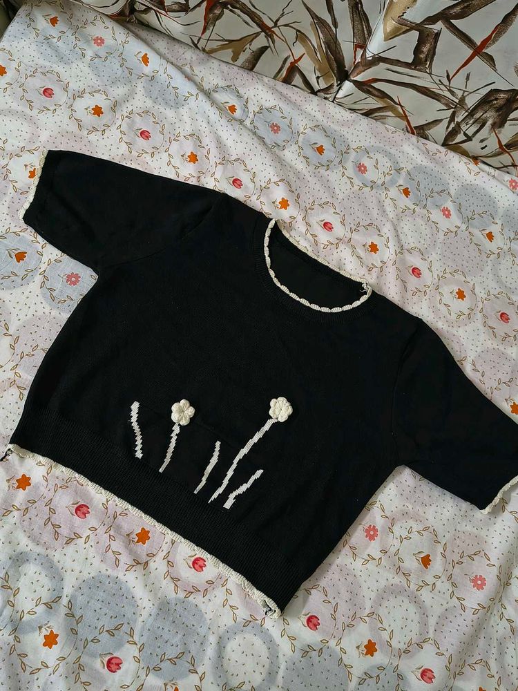 Floral Applique Knit Top
