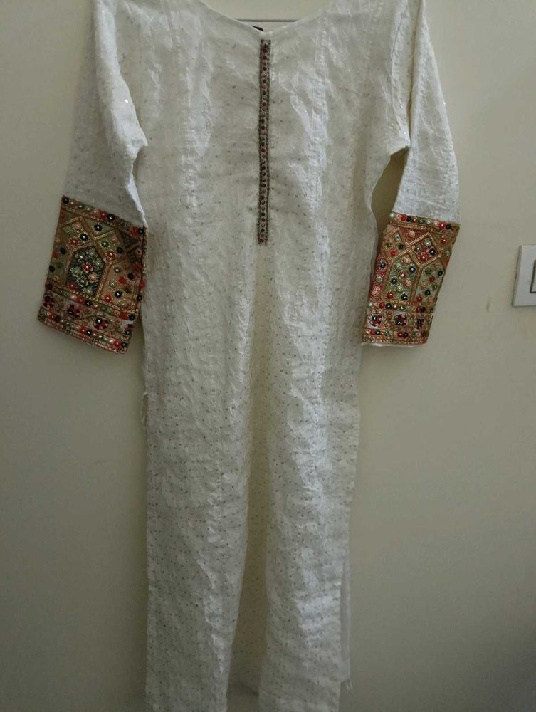 Embroidered Sleeve White Kurti