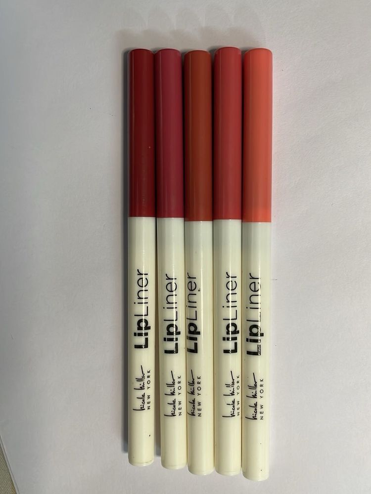 Nude Lip Liner