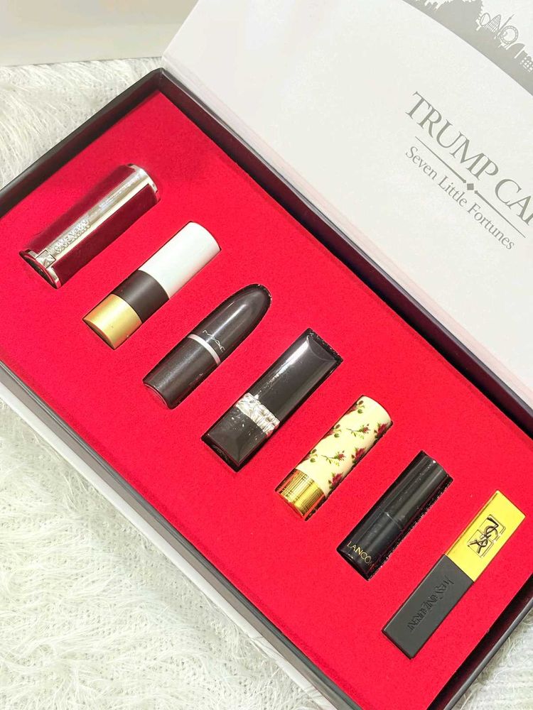 Trump Casino Lipstick Set