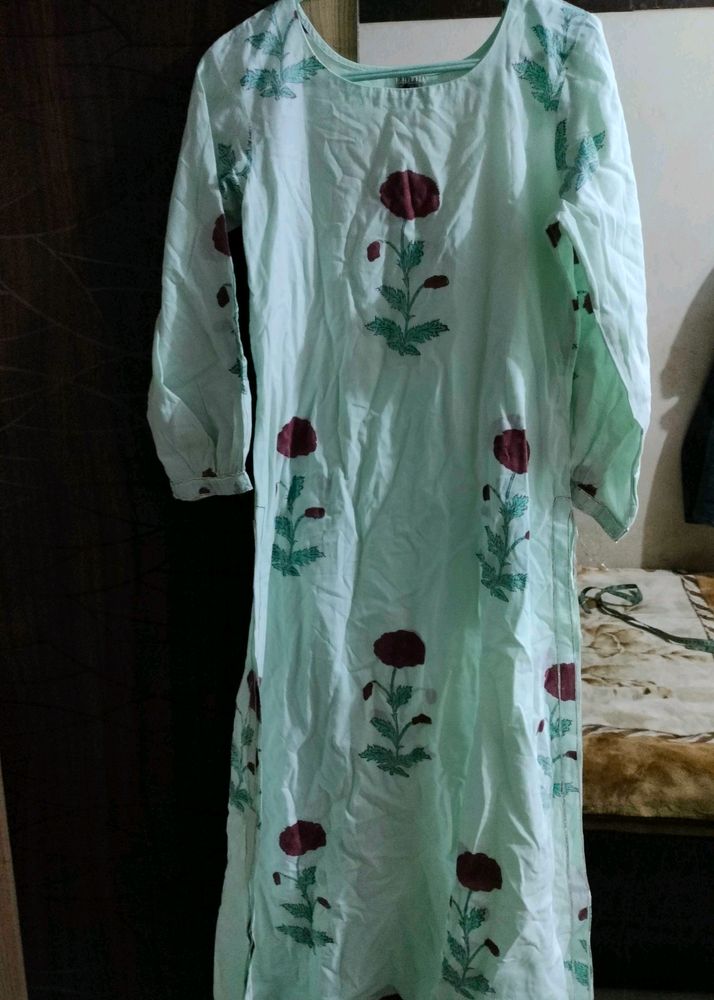 Beautiful Set Of Green Kurta With Dupatta