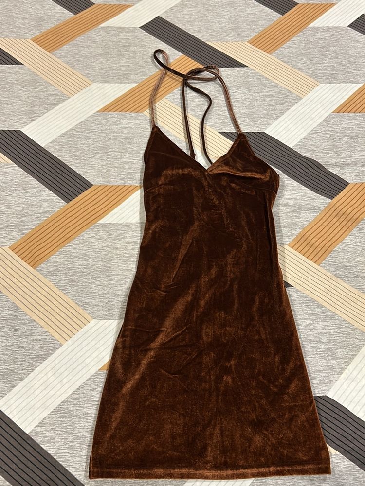 Mini Velvet Backless Dress