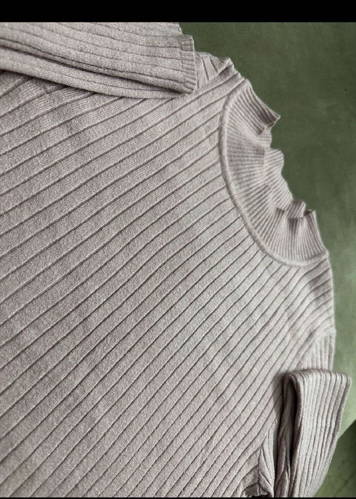 Ribbed Knit Top