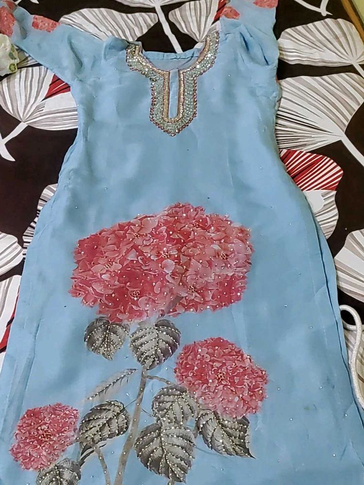 Elegant Blue Floral Kurta