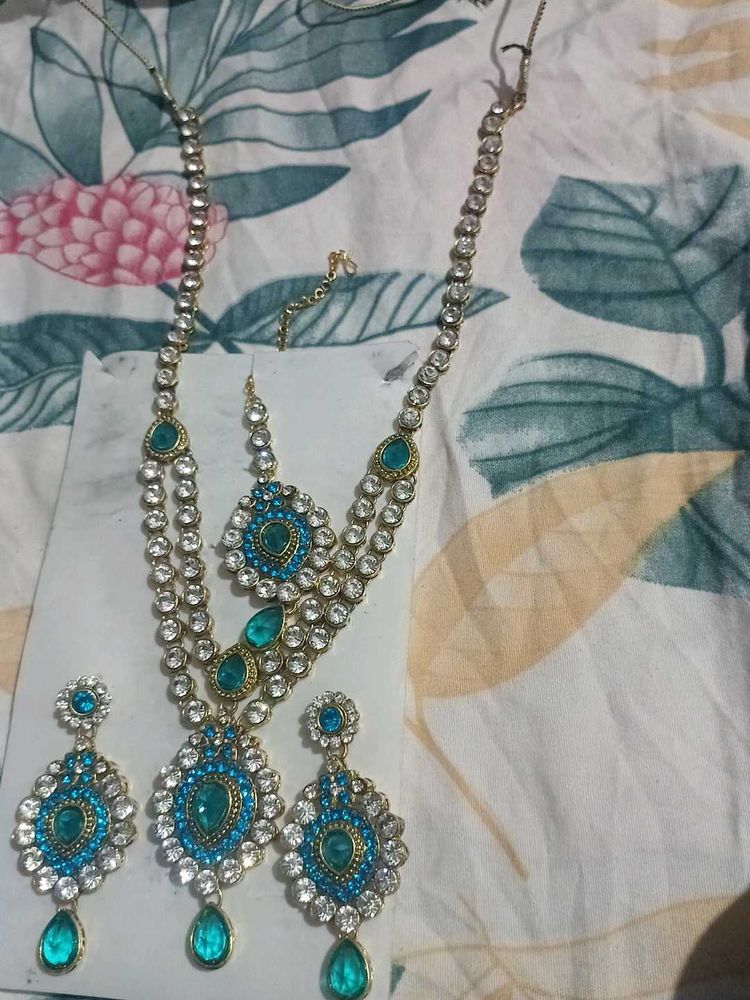 New Necklace Set Without Tag
