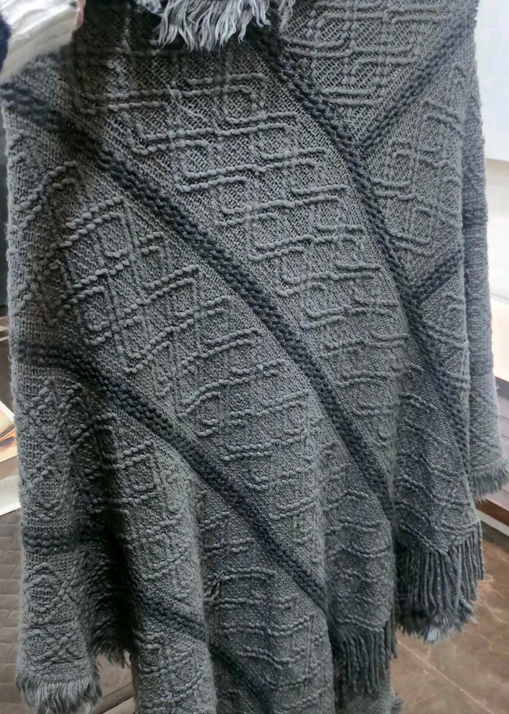 Gray Knitted Poncho