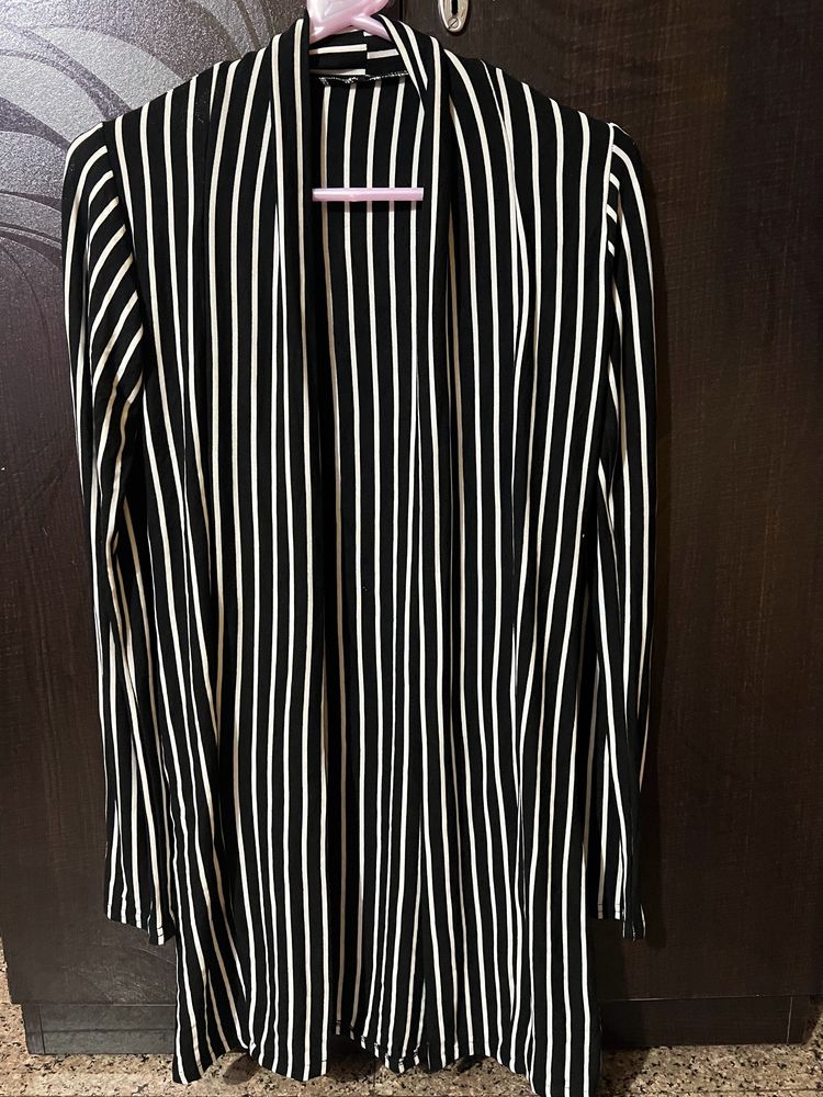 Monochrome Striped Shrug S-M Size