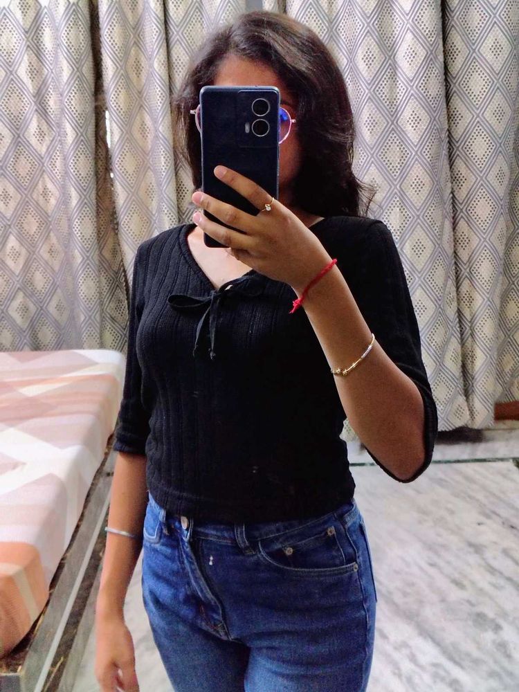 Cute Black Tie-Front Top