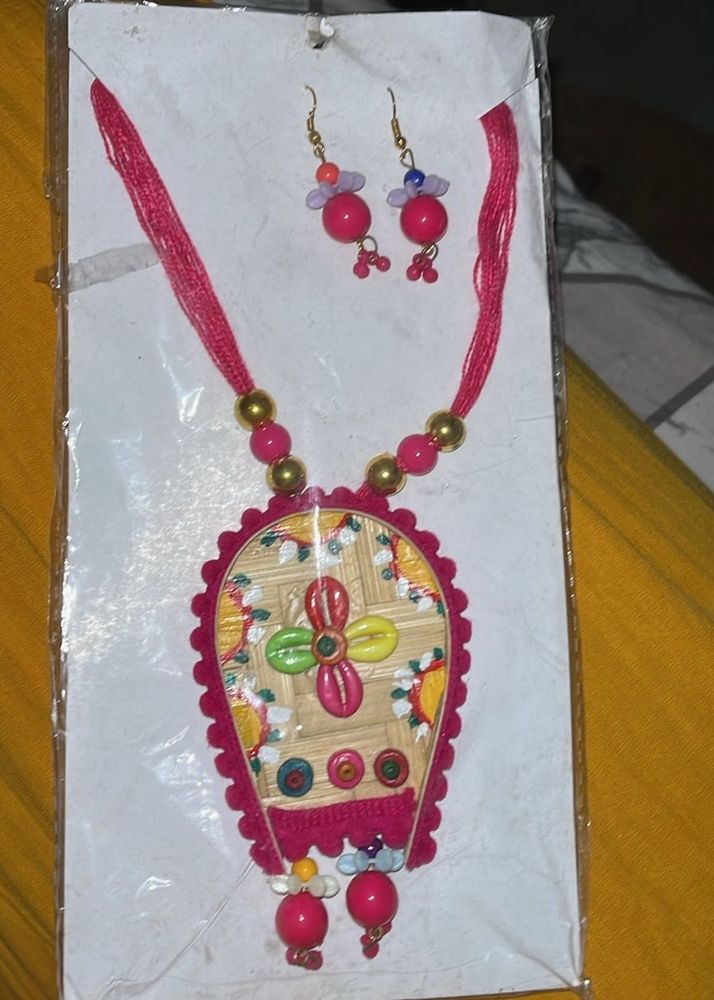 Handmade Necklace &amp; Earring Set