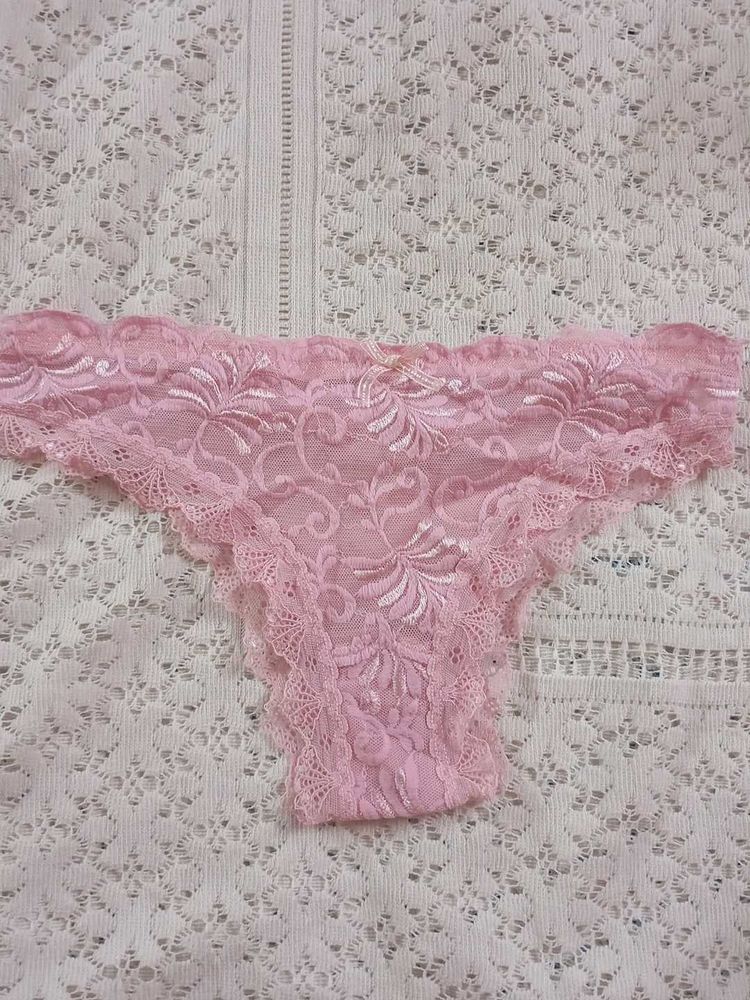 Pink Net