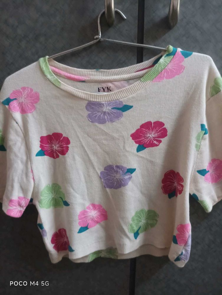 Floral Print Crop Top