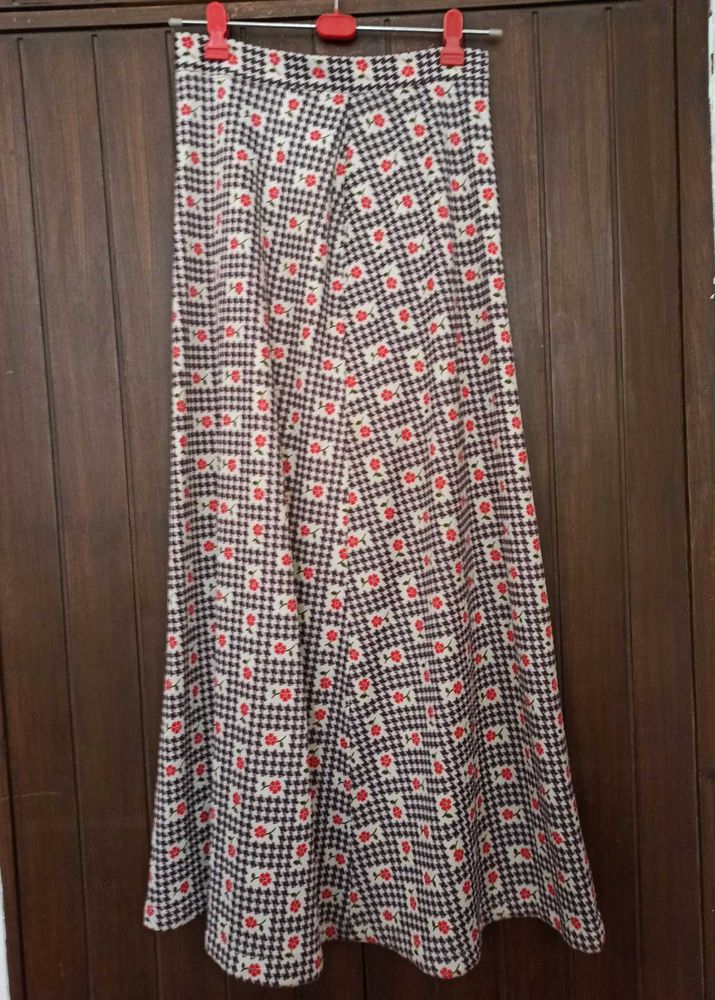 Woollen Floral Print Skirt