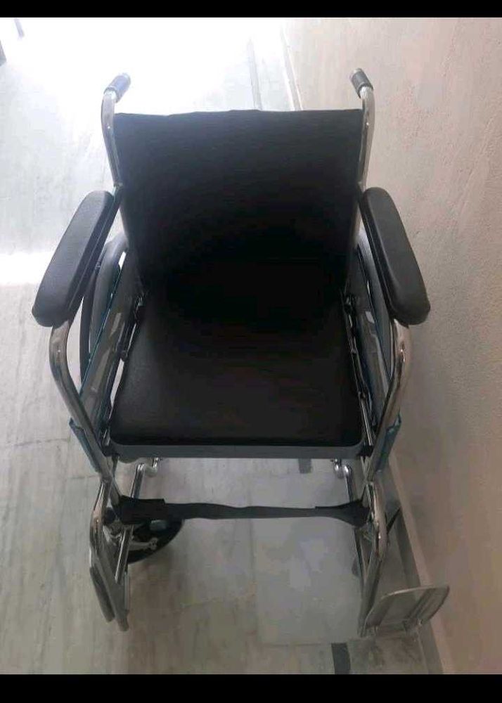 Wheelchair ♿
