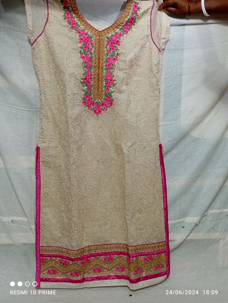 NEW KURTI