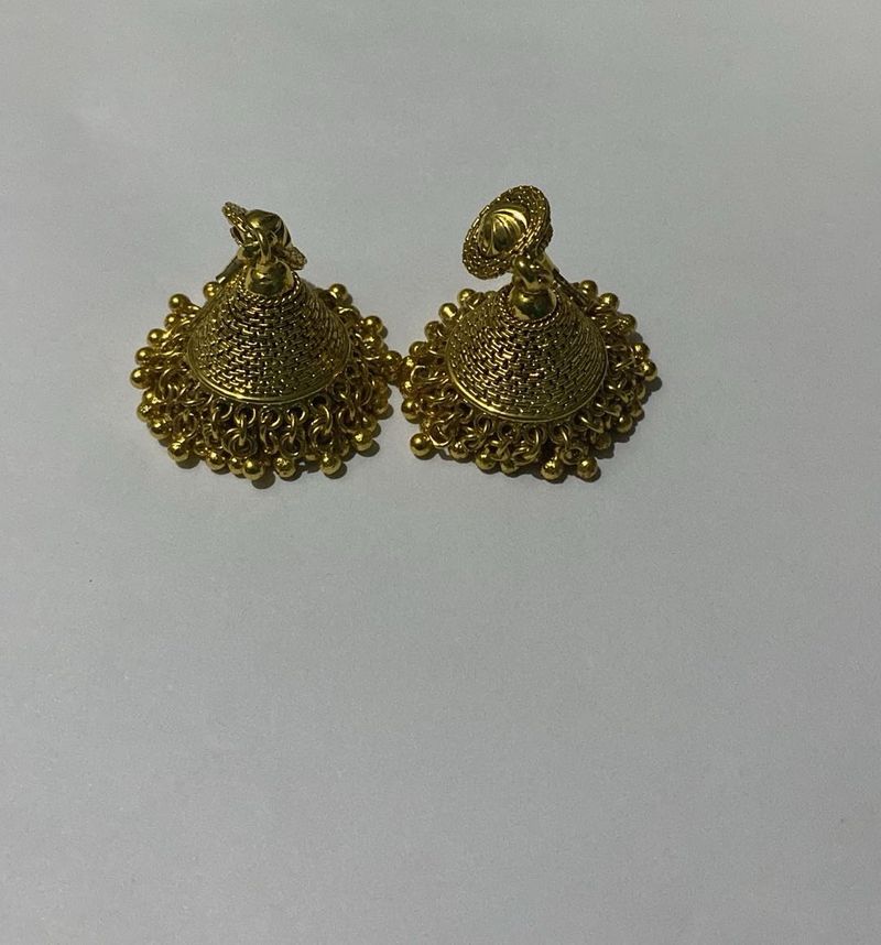 Earring