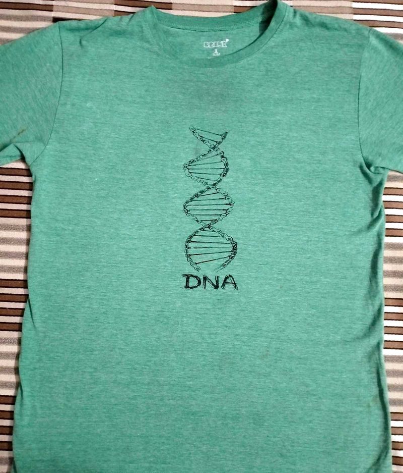 Green T-shirt