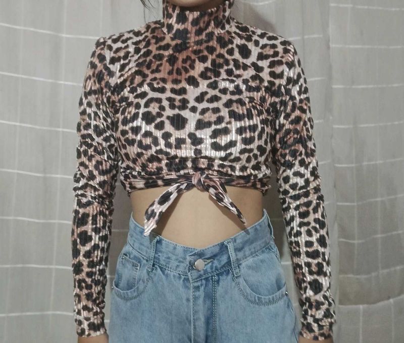 Leopard Print Crop Top